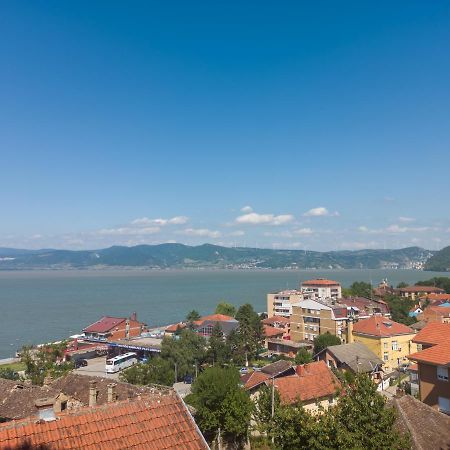 Panorama Apartment โกลูบาค ภายนอก รูปภาพ